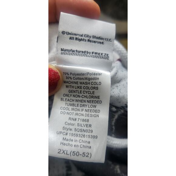 Universal Studios Michael Myers Halloween 2 Hoodie Size 2X Pockets In Front - Picture 6 of 6